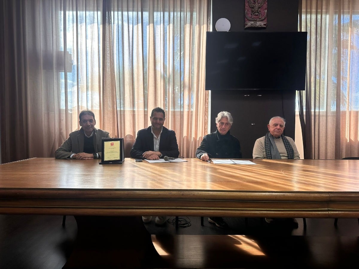 Quattro diciannovenni e un sogno: cinquant'anni fa Radio Gela - 