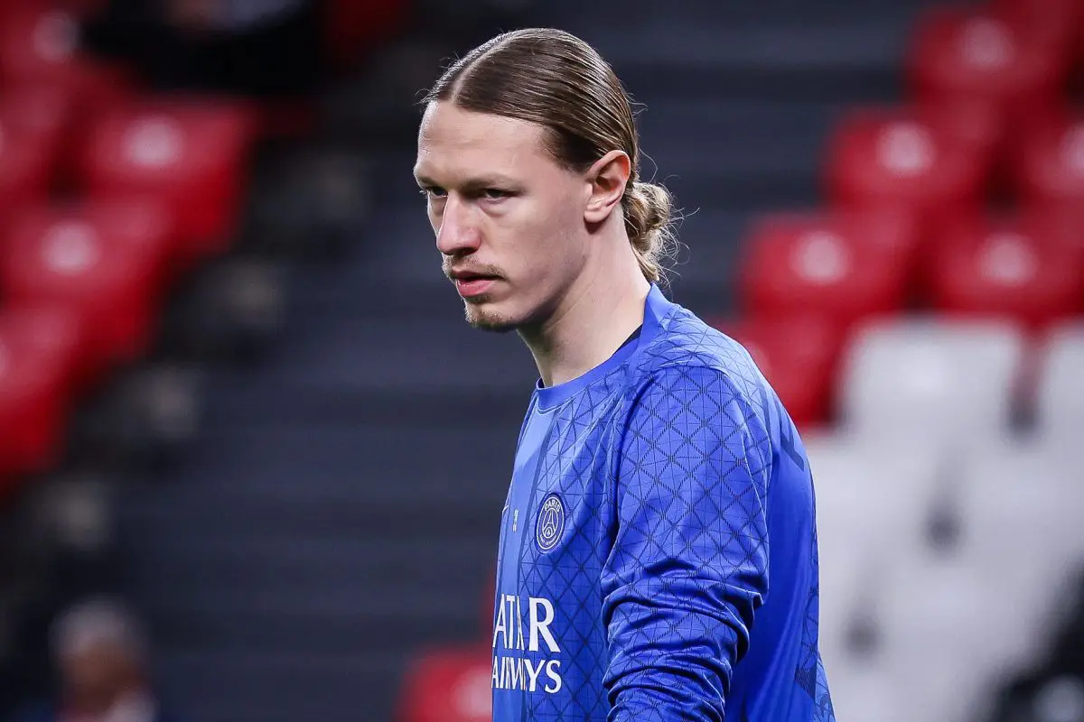 Safonov ipnotizza il Flamengo ai rigori, Intercontinentale al Psg - 