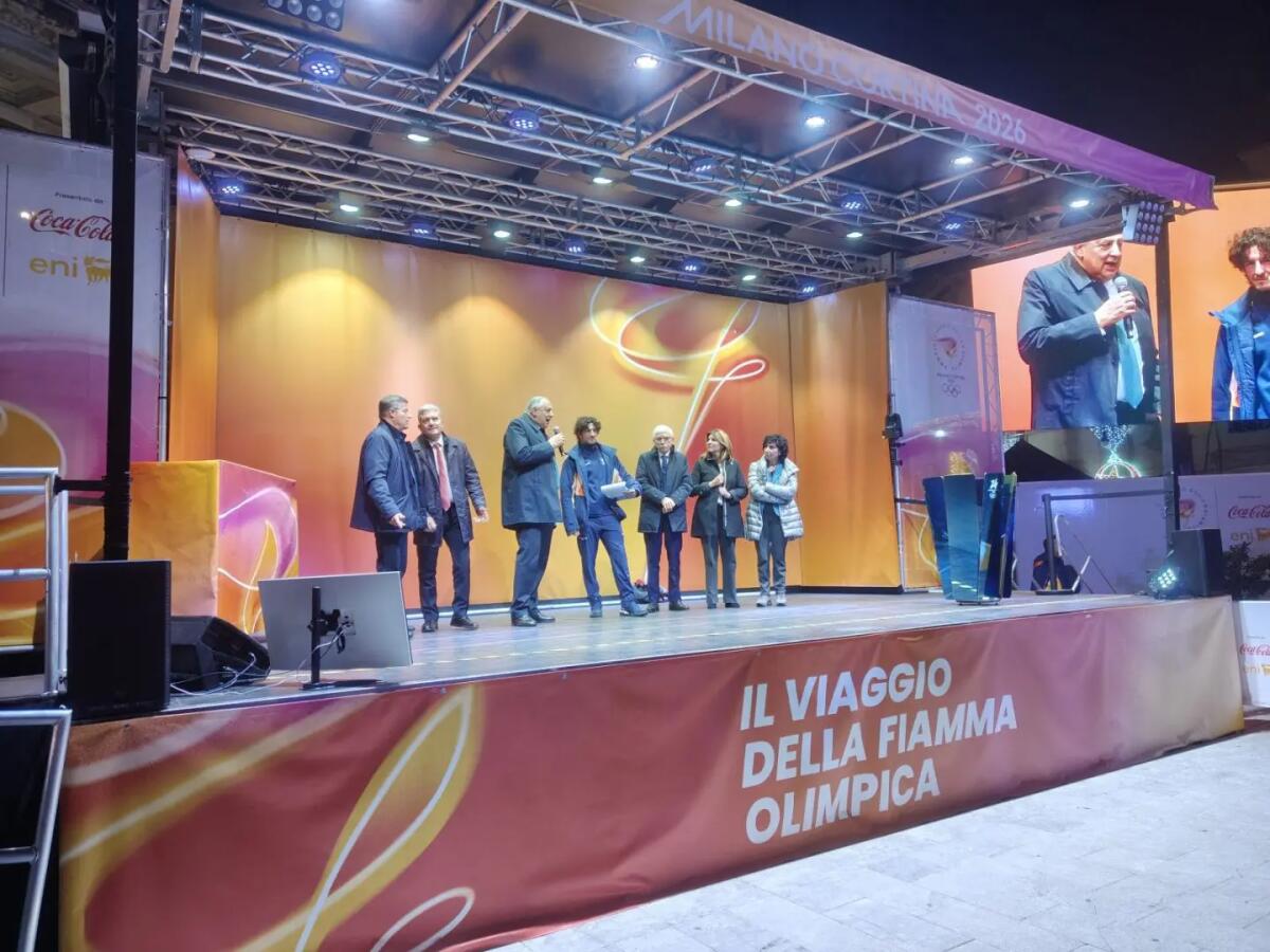 La fiamma olimpica arriva a Palermo, il sindaco Lagalla: “Segno di unità e pace” - 
