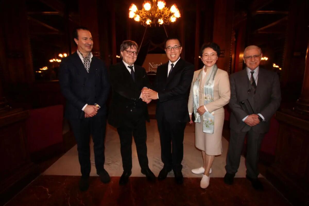 Delegazione del Teatro di Pechino in visita ufficiale al Massimo, firmato un protocollo d’intesa - 