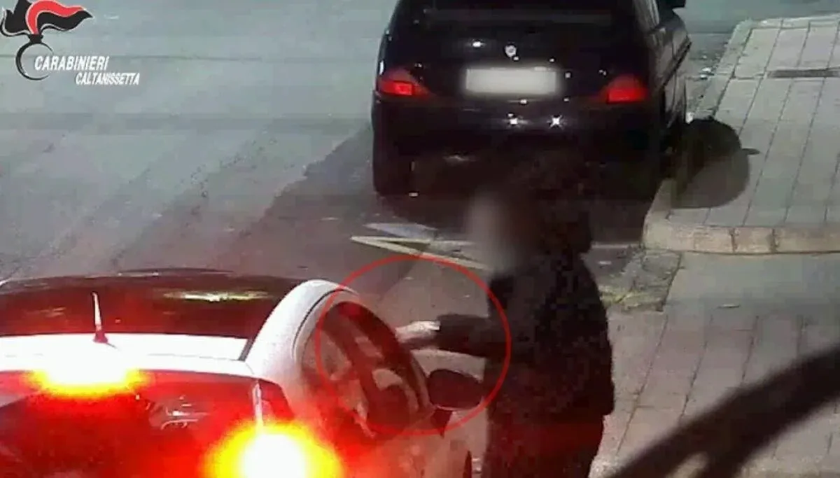 La trasferta in Calabria per la droga, minore condannato ma cade l'accusa di aver fatto parte dell'organizzazione - 