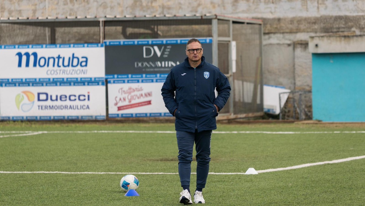 Verso Vigor Lamezia-Gela, Misiti: “Gara difficile, bisognerà giocare con il coltello tra i denti” - Foto di Davide Gerbino