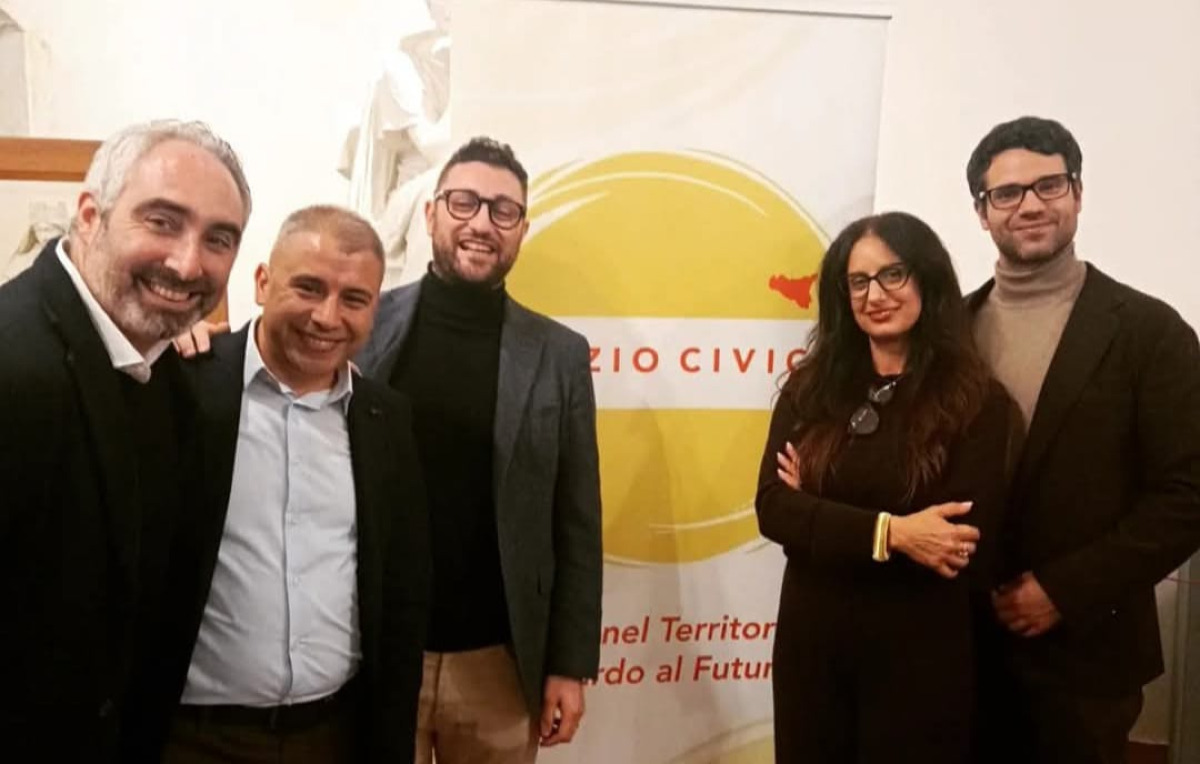"Contatti con campo largo ma vogliamo valutare", Scicolone: "Possibili liste Spazio Civico alle comunali"  - Esponenti del gruppo dirigente di "Spazio Civico"