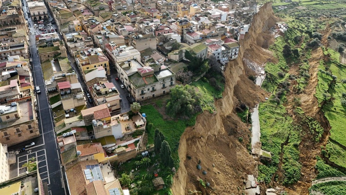 Frana Niscemi, gli sfollati ospitati al Palazzetto dello Sport (FOTOGALLERY) - 