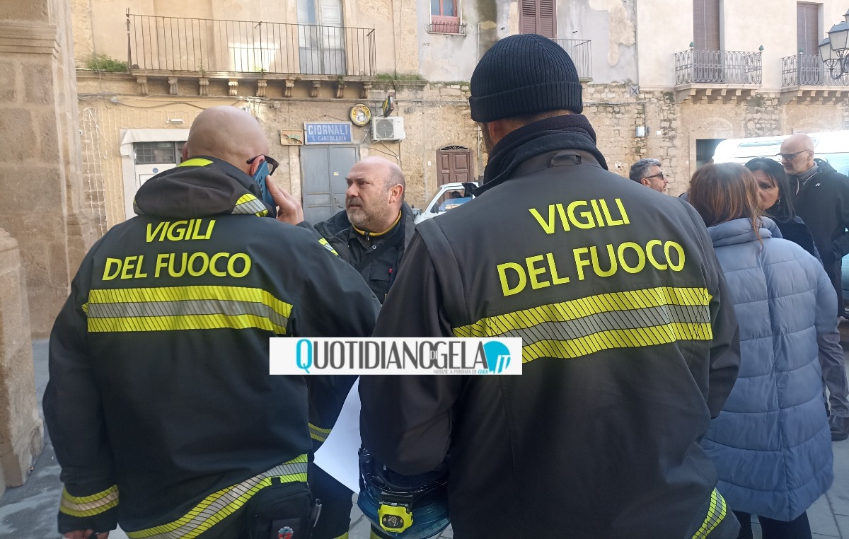 Niscemi, sopralluogo procuratore nelle aree della frana - 