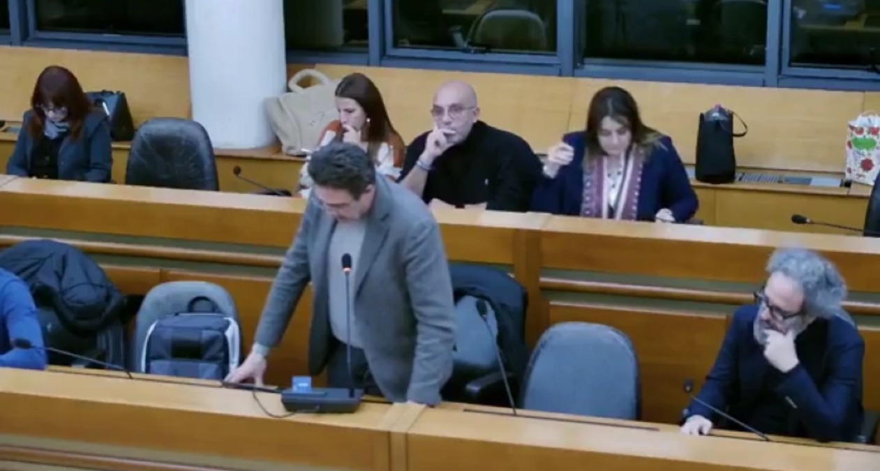 Regolamento sponsorizzazioni, maggioranza in tilt: divisa su voto e rinvio, civici in inferiorità - Di Benedetto e Cavallo