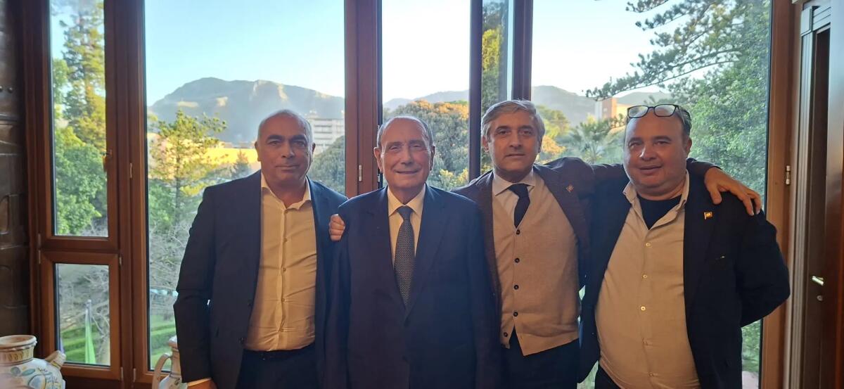 Schifani incontra a Palazzo d’Orléans il sindaco di Pantelleria Fabrizio D’Ancona - 