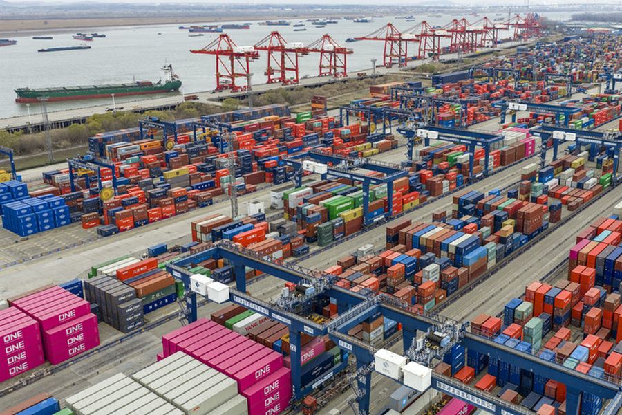 Cina, nel 2025 rafforzata cooperazione commerciale con partner Belt and Road - 