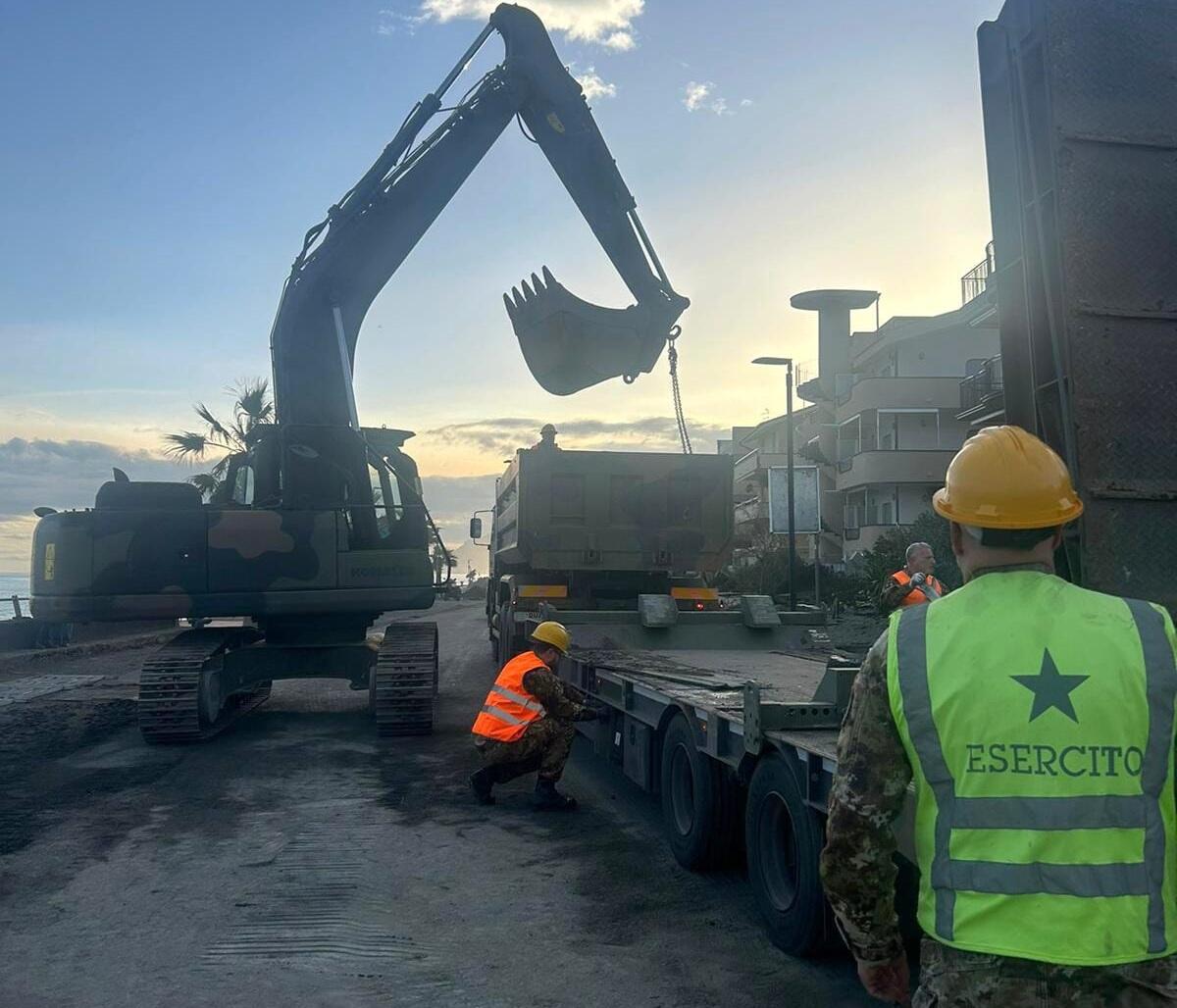 Maltempo, Crosetto “Forze Armate al fianco della popolazione” / Foto - 