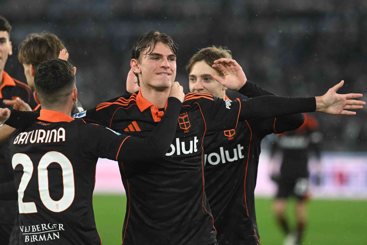 Lazio a picco all’Olimpico, il Como domina per 3-0 - 