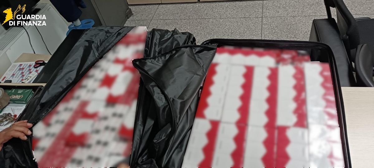 Sequestrati 105 kg di tabacchi lavorati esteri di contrabbando all’aeroporto di Catania Fontanarossa - 