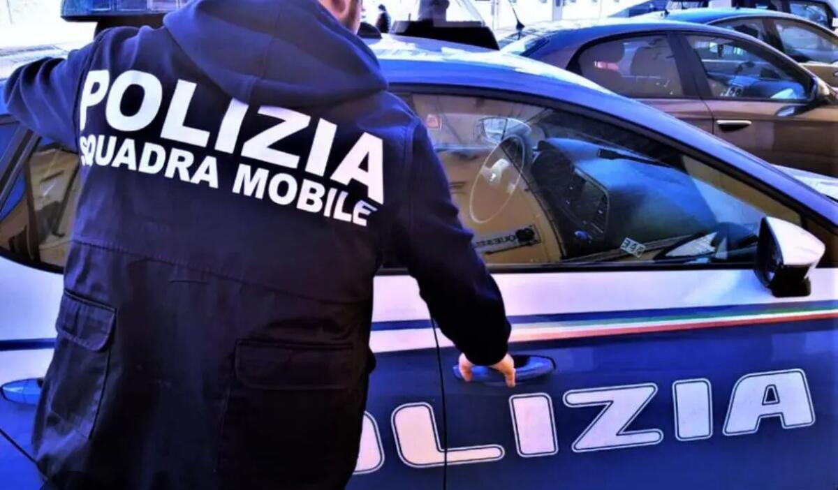Smantellata piazza di spaccio a Catania, 8 misure cautelari - 