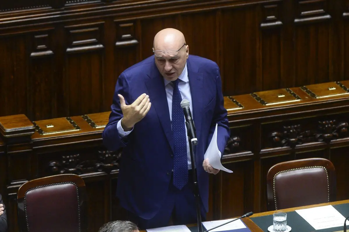 Ucraina, Crosetto “Mosca finge apertura ma il negoziato non decolla” - 