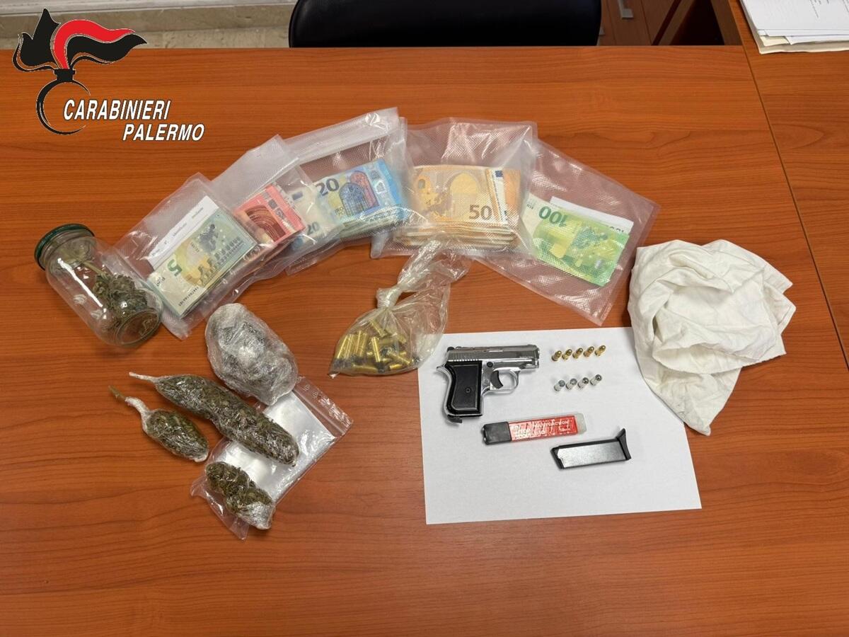 Nuovo blitz dei Carabinieri allo Zen 2 di Palermo. Sequestrate armi, munizioni e droga - 