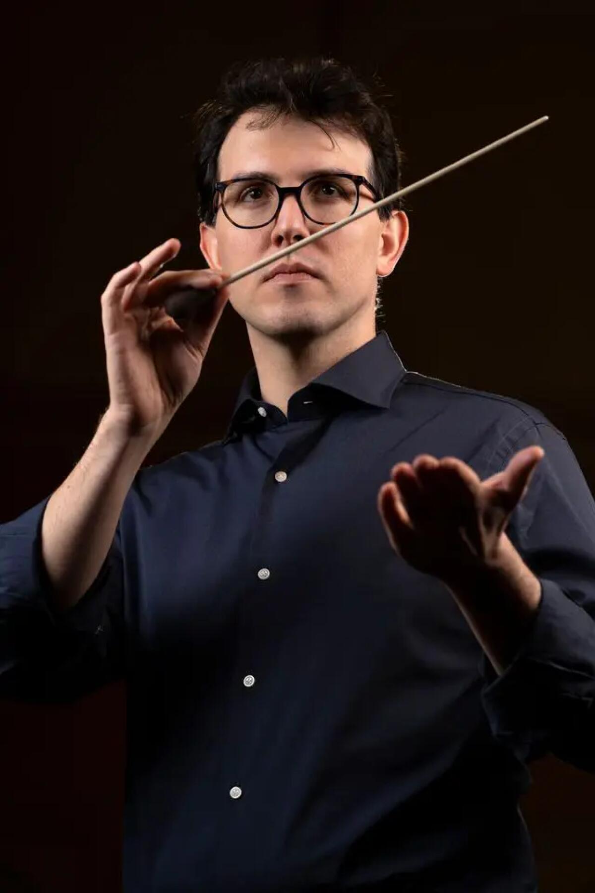 Giulio Arnofi per la prima volta sul podio dell’Orchestra Sinfonica Siciliana - 