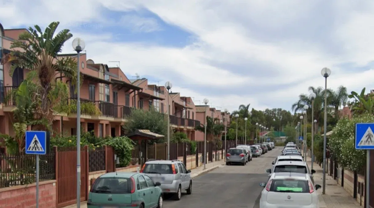 Furti in abitazione alla "Cittadella", due individuati e fermati: tentavano un colpo - 