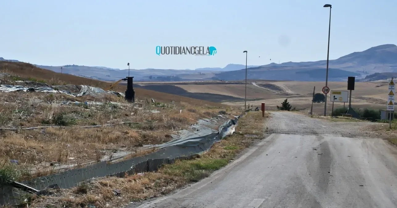 Passaggio vasche Timpazzo al vaglio della Regione, su compostaggio attesa per due diligence  - Una delle aree della discarica Timpazzo 