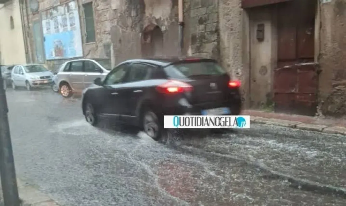 Maltempo, domani allerta in città: sindaco, "scuole chiuse" - 