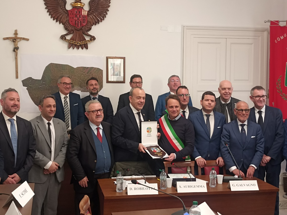 Emergenza frana, i presidenti dei consigli regionali: "Cooperazione con parlamento e Ue" - 