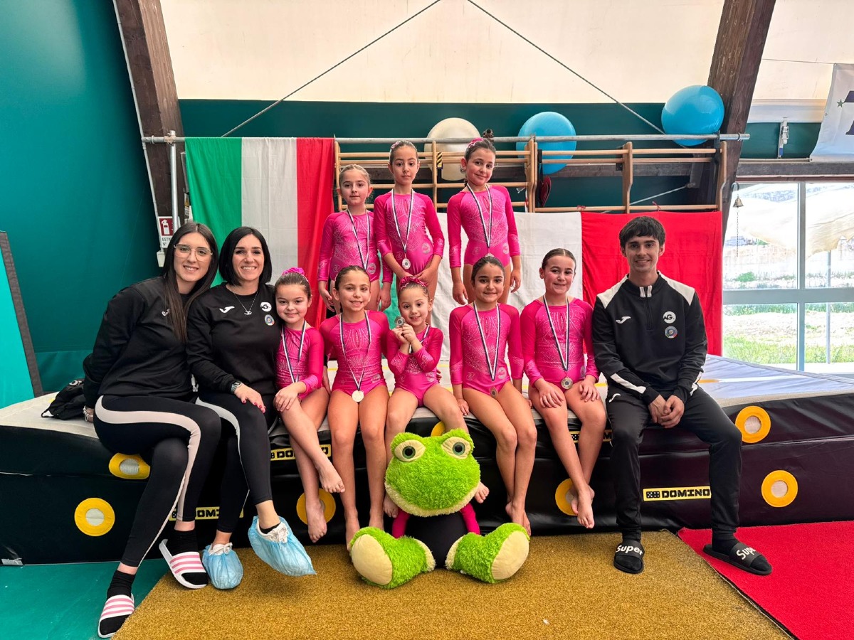 L’Asd Acrobatic Group sfiora il podio ai Campionati di Federazione - 