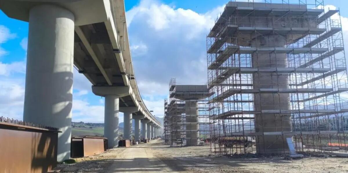 Vertice a Palazzo d’Orléans sull’A19 Palermo-Catania, sono 24 i cantieri in corso - 