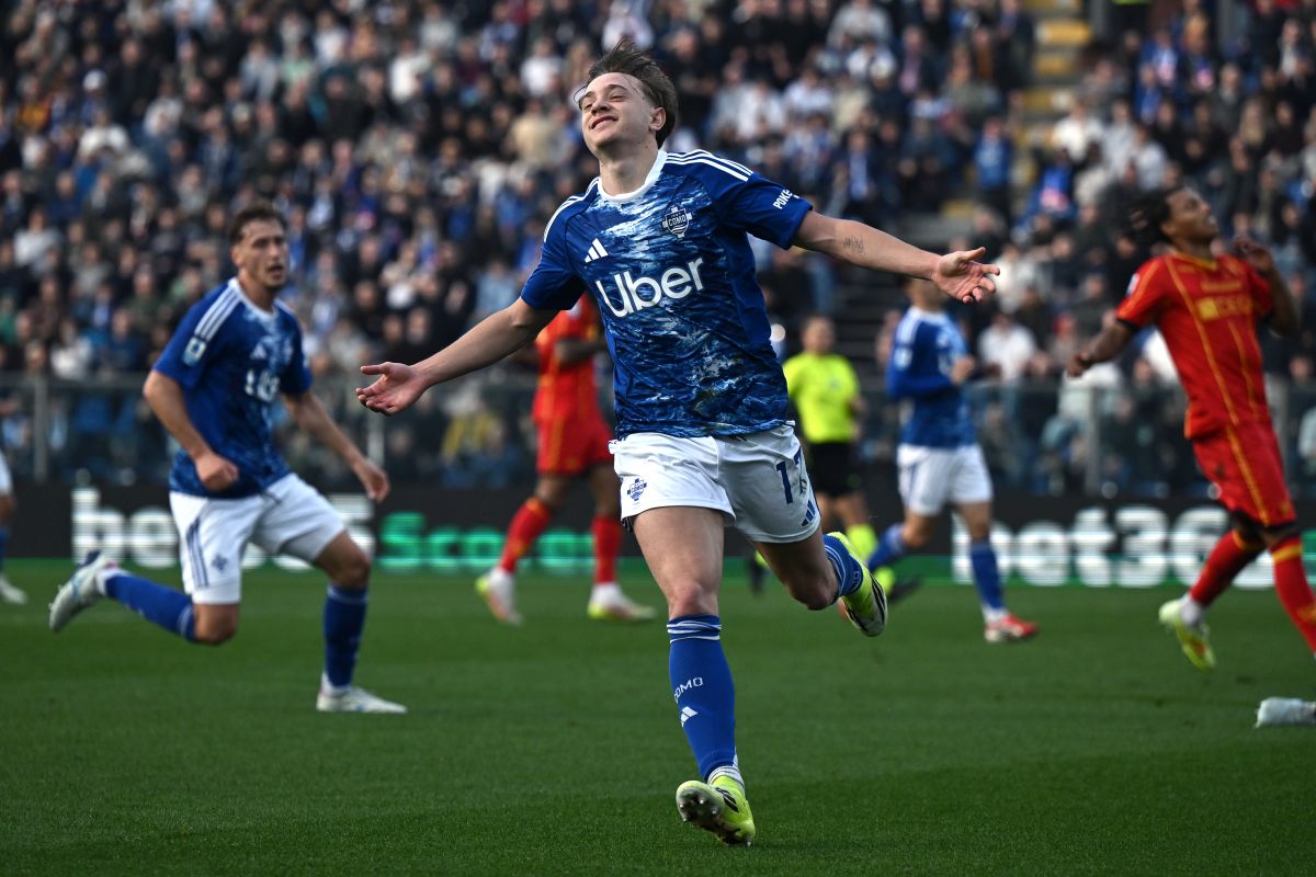 Profumo di Champions sul lago, il Como vola e batte 3-1 il Lecce - 