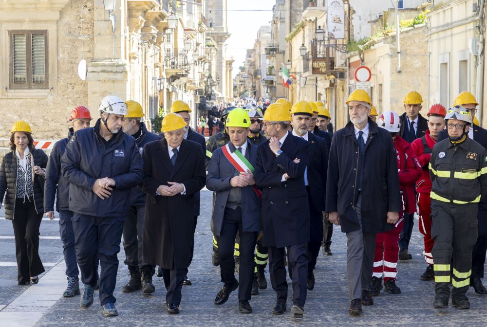 Mattarella in visita a Niscemi, “Ci siamo e stiamo lavorando” - 