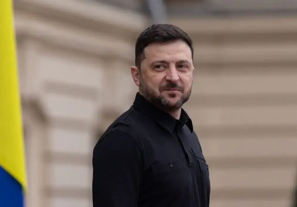 “FT”, il 24 febbraio Zelensky annuncerà le elezioni e un referendum sulla pace - 