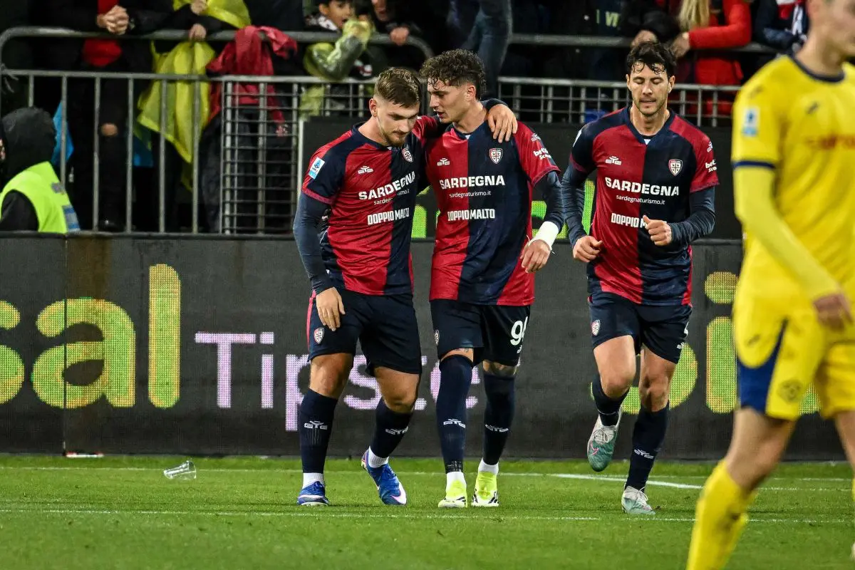 Il Cagliari vince ancora, Verona travolto 4-0 - 
