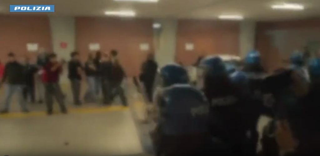 Disordini durante le manifestazioni a Torino, 18 misure cautelari ad antagonisti - 