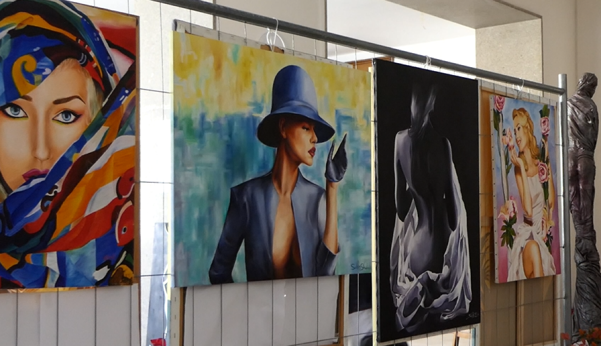 "Artisticamente donna”: una mostra che celebra la creatività femminile - 