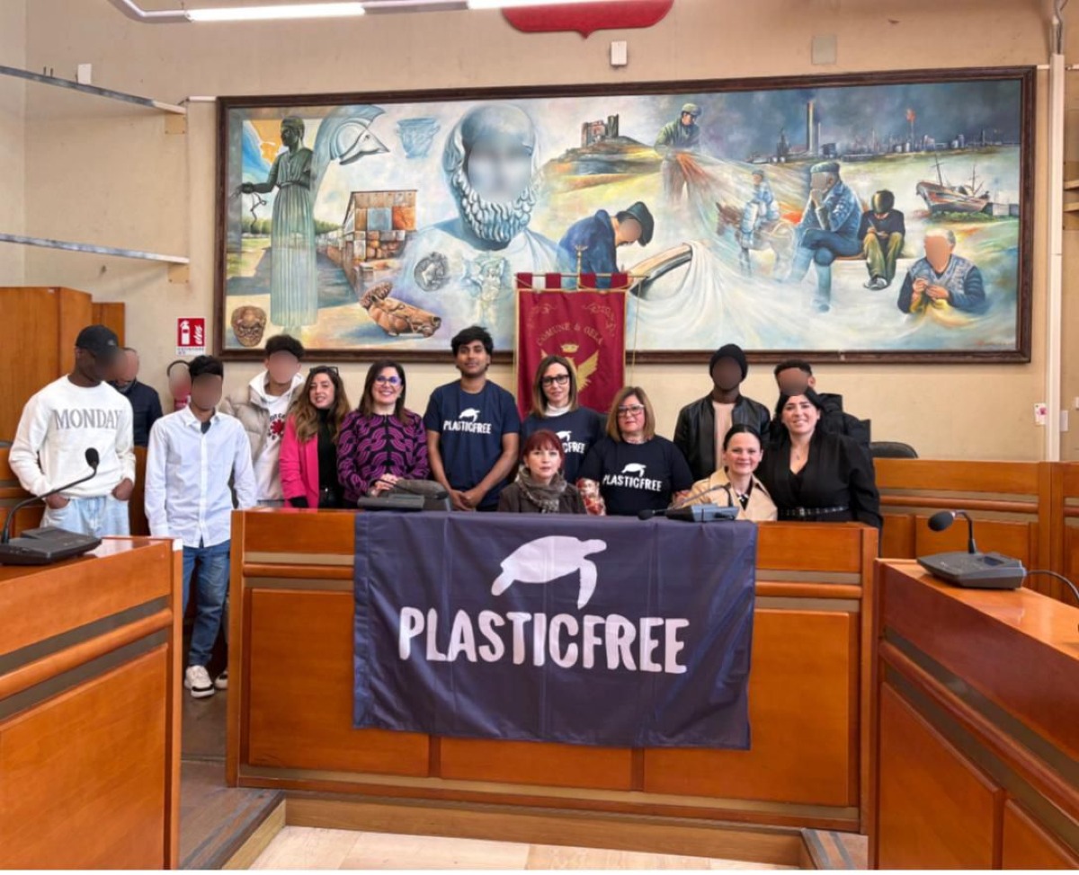 Plastic free, in Comune siglato protocollo con la coop Opera Prossima - 