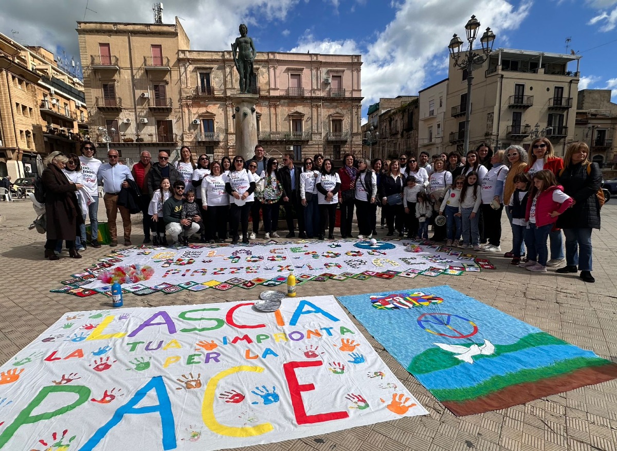 Gela tra spaccate e speranza: appello alla pace - 