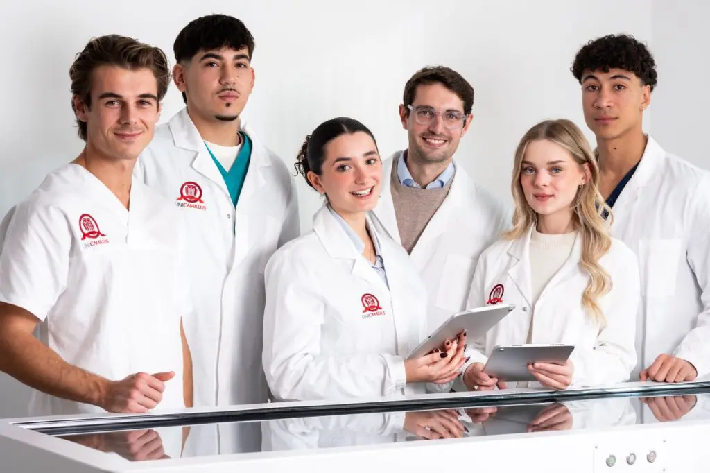 Test Odontoiatria e Medicina, UniCamillus apre i bandi con 1.060 posti disponibili - 