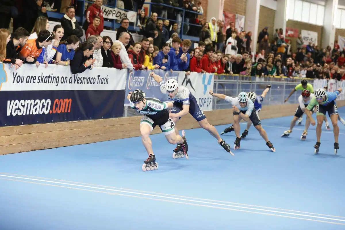 Cala il sipario sull’edizione 2026 degli Assoluti indoor di pattinaggio corsa - 