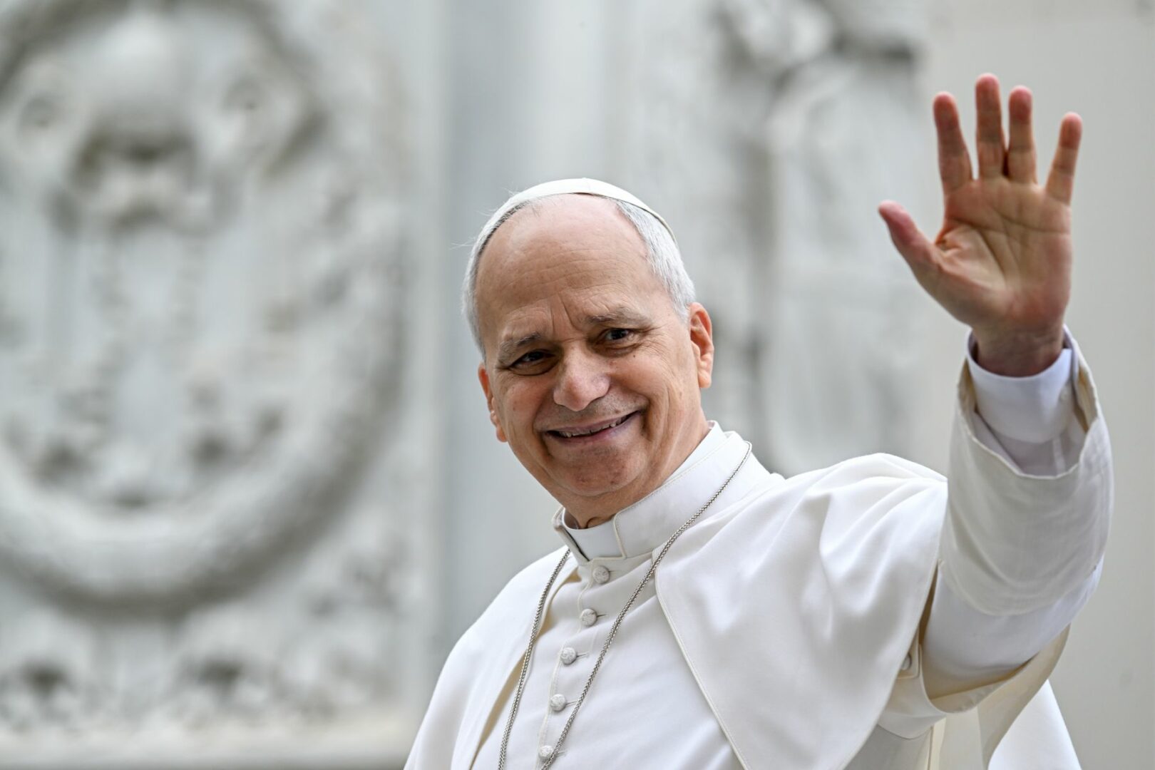 Papa Leone “La violenza contro le donne è barbarie, educare i giovani” - 