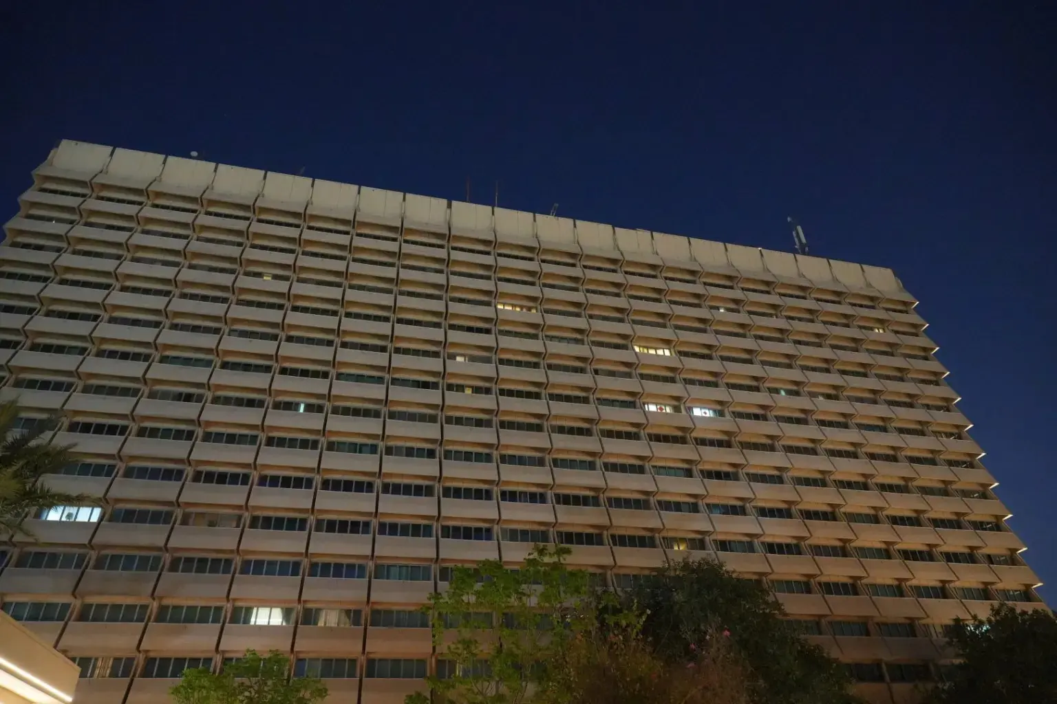 Iran attacca con droni ambasciata Usa a Baghdad - 