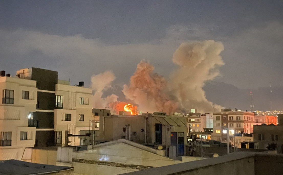 Esercito israeliano “Colpiti centri di comando a Teheran” - 