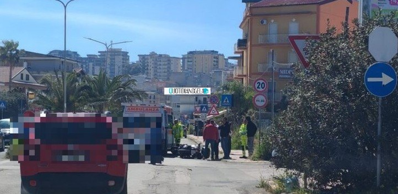 Incidente in via Butera, impatto in strada tra un'auto e uno scooter - 