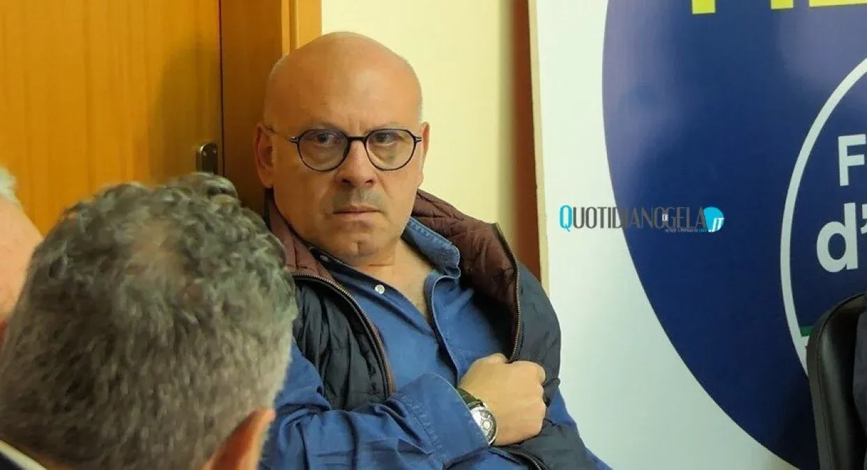 "Manca una visione di città, troppi selfie per opere di altri", Federico: "Mai saputo di accordi con Di Stefano" - Pino Federico