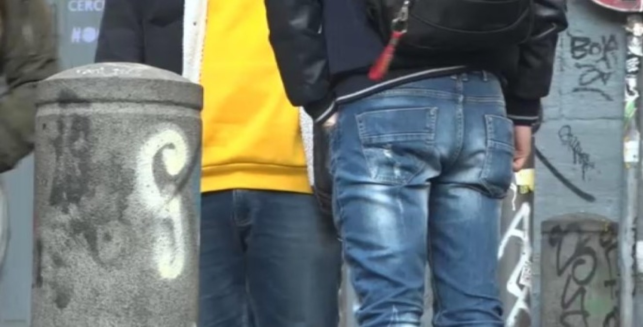 Minori aggredirono coetanei per smartphone e soldi, chiesta condanna per lesioni: assoluzione per rapina - 