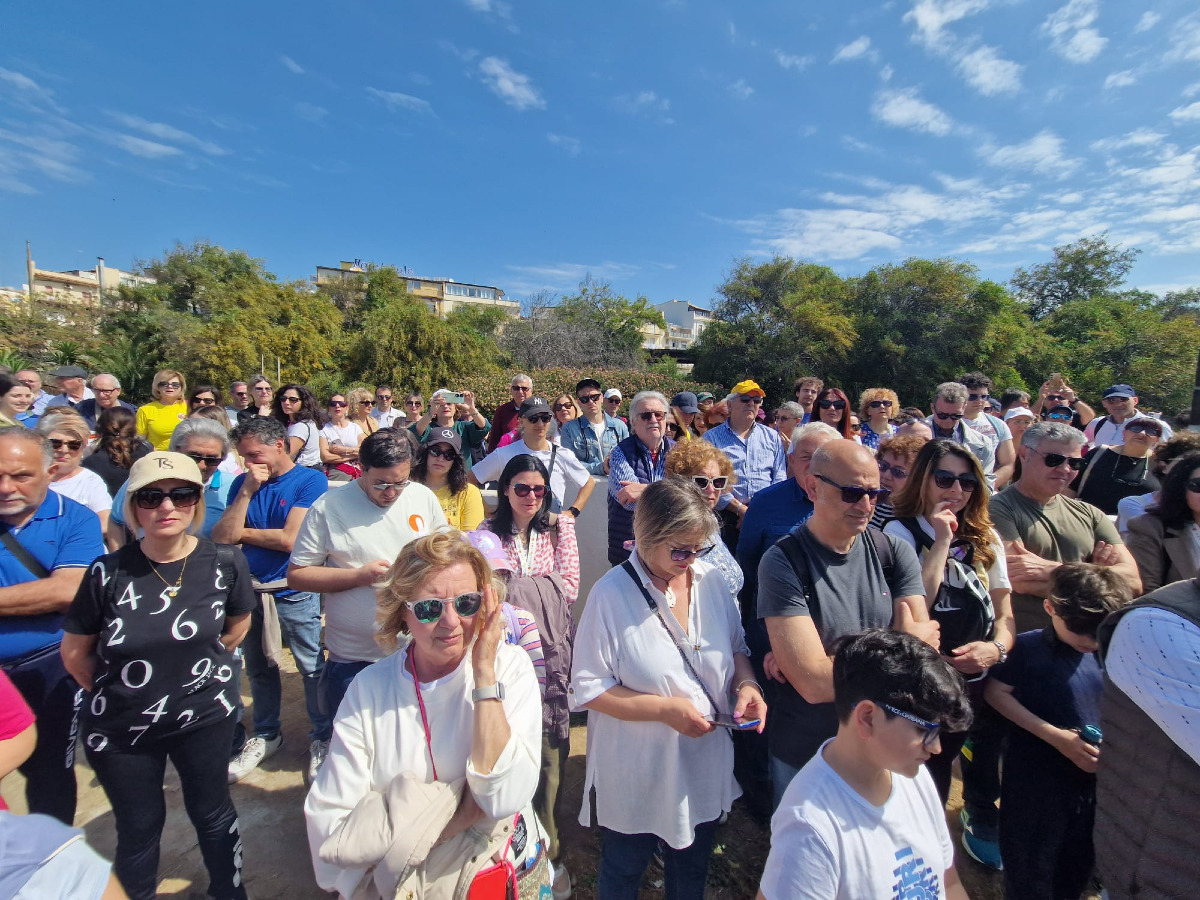 Il tesoro della costa gelese, biodiversità e specie autoctone nella passeggiata naturalistica - Tanti presenti all'iniziativa