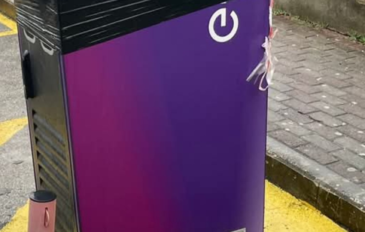 Danneggiate colonnine per la ricarica delle auto elettriche  - 