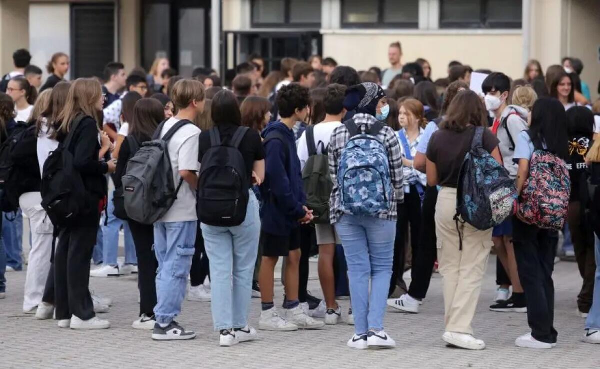 Anno scolastico 2026/2027, in Sicilia le lezioni inizieranno il 15 settembre - 