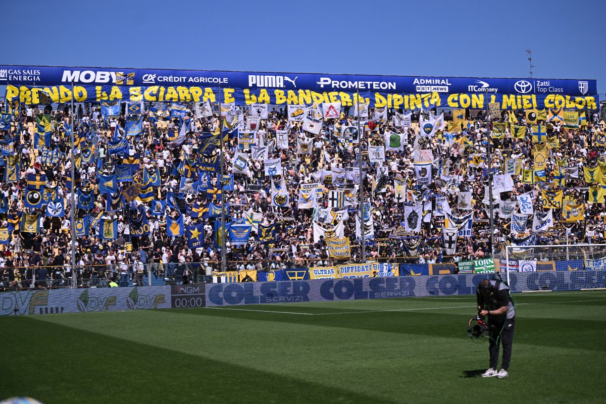 Al Tardini la festa del Parma, 1-0 al Pisa e salvezza matematica - 