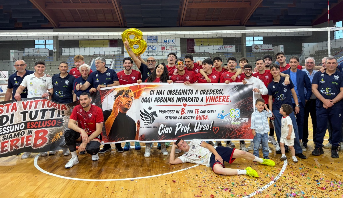 Esulta il pubblico del PalaLivatino: l’Ecoplast Volley centra la promozione in Serie B - 