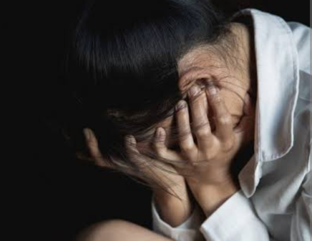 "Mi drogava", donna in aula: accuse a un carabiniere  - 