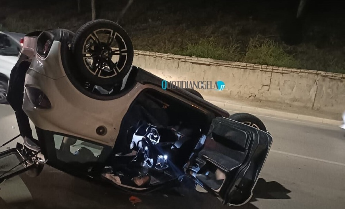 Lungomare, minicar ribaltata: un ferito - 