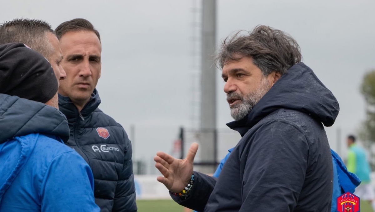 Avola da urlo, la mano di Marco Cammarata dietro il sogno rossoblù  - Crediti: Calcio Avola 1949