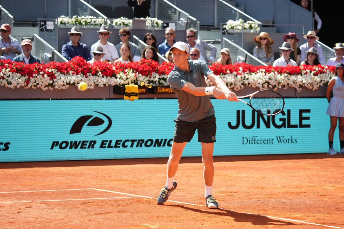 Sinner non si ferma: è finale a Madrid, sfiderà Zverev - 